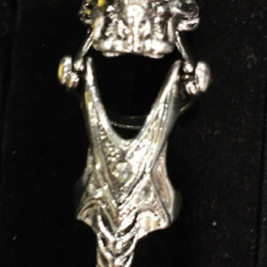 R Long Dragon Fingerring